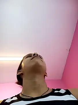 Snapshot of mitzukywinteer chatting on 02-06-26, 08:05 mitzukywinteer online show from 02-06-26, 08:05