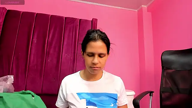 mitzukywinteer online show from 05-21-26, 08:50