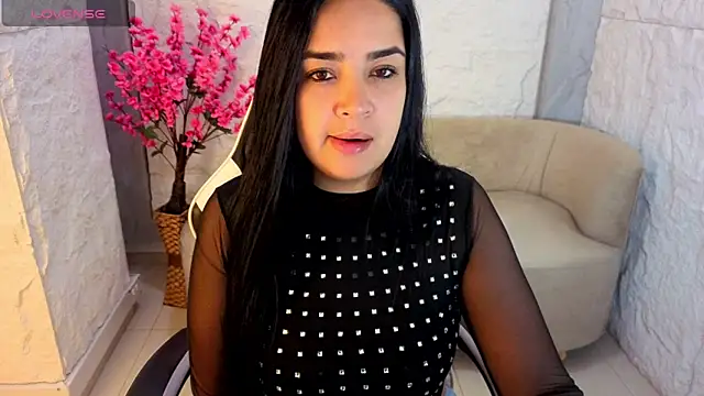 Aliz Cooper Tx online show from 05-11-26, 07:22