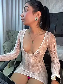 Auri   online show from 03-13-26, 11:59