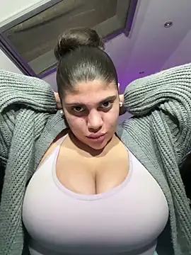 MinaKhalina online show from 02-13-26, 05:35