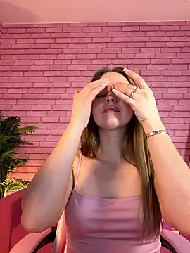 MayaFlorens online show from 01-19-26, 01:42