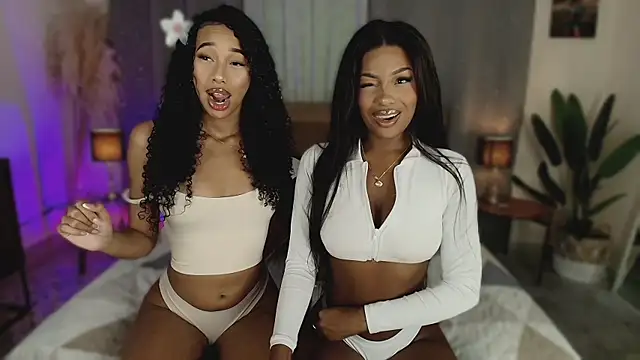 KaryMooon online show from 02-08-26, 08:39