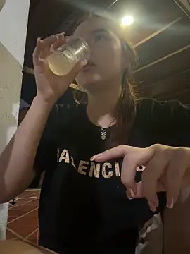 Snapshot of Carithooo chatting on 02-23-26, 11:38 Carithooo online show from 02-23-26, 11:38