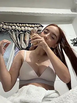 Carithooo online show from 04-13-26, 10:58