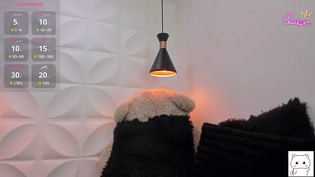 Snapshot of zaira_skinny chatting on 07-19-26, 04:04 zaira skinny online show from 07-19-26, 04:04