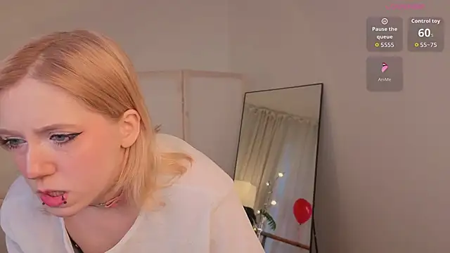 MoonlightAsuna online show from 02-15-26, 01:43