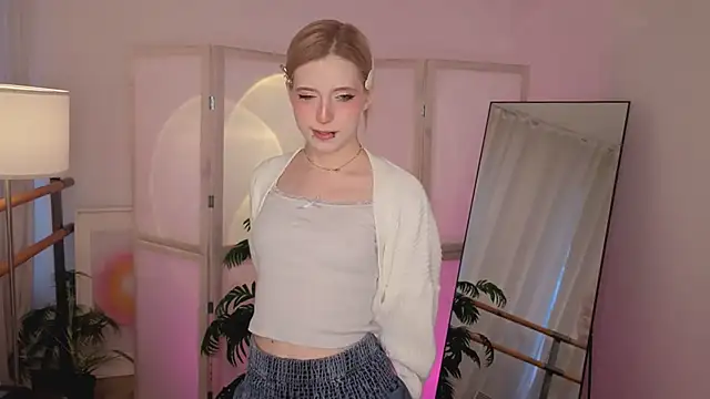 MoonlightAsuna online show from 02-19-26, 02:03