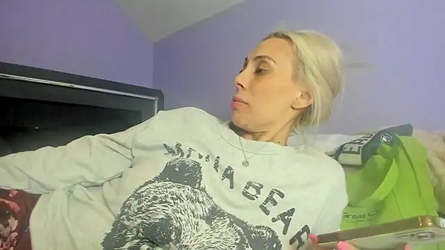 LindseyFAFO online show from 02-01-26, 07:34