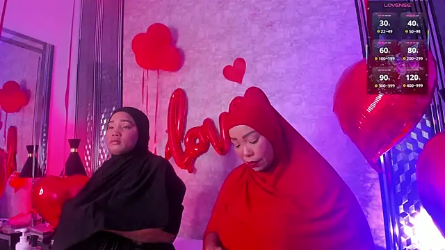 Helen Camila online show from 02-17-26, 04:43