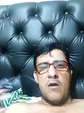 Juanstevan2724 online show from 01-18-26, 04:16