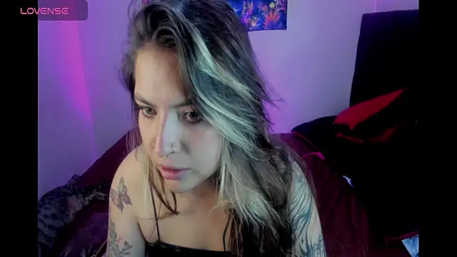 lunaa rayy420 online show from 06-21-26, 05:35