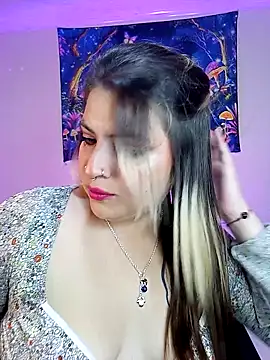 lunaa rayy420 online show from 06-17-26, 12:43