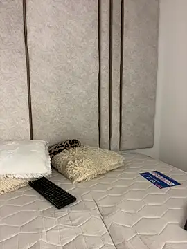 lilithdya online show from 04-17-26, 01:52