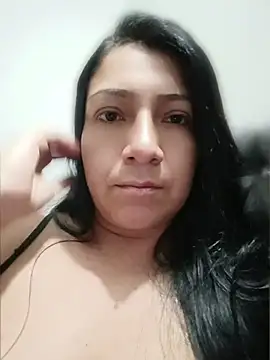 Katysaez online show from 05-22-26, 04:32