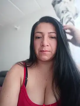 Katysaez online show from 05-27-26, 09:44