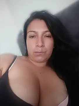 Katysaez online show from 05-22-26, 08:40