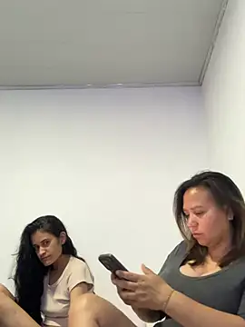 ketty Riley online show from 01-19-26, 03:05