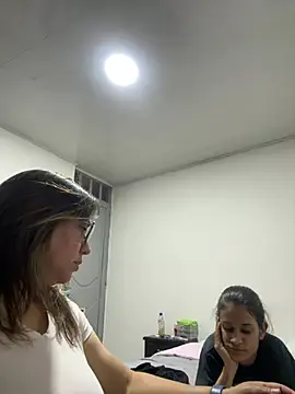 ketty Riley online show from 02-12-26, 02:55