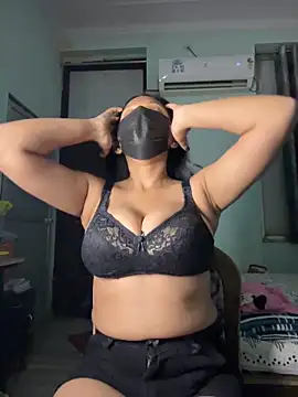 RadhikaHotty online show from 05-03-26, 05:38