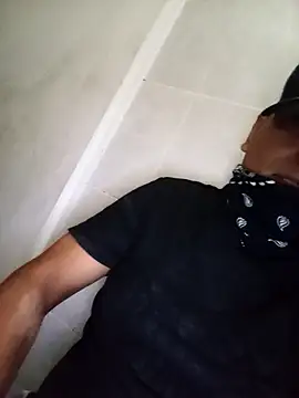 CorrectMusic2 online show from 02-05-26, 07:43