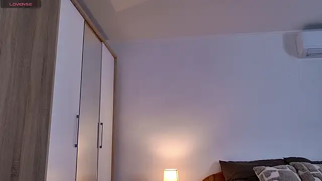 Snapshot of Miss_sindy11 chatting on 06-26-26, 06:52 Miss sindy11 online show from 06-26-26, 06:52