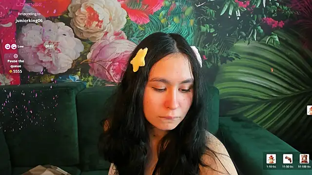 GiovannaAntonelli online show from 04-29-26, 08:26