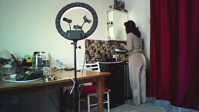 bella2322 online show from 03-19-26, 04:23