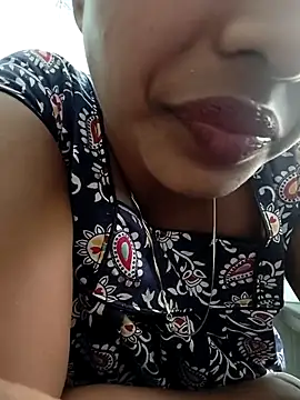 Snapshot of Hot-Tinaa chatting on 04-23-26, 05:58 Hot-Tinaa online show from 04-23-26, 05:58