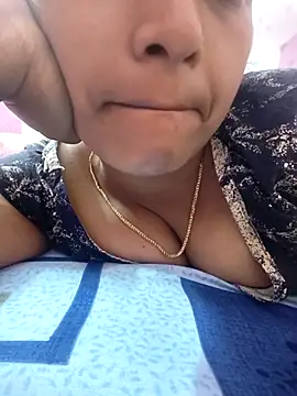 Hot-Tinaa online show from 03-24-26, 12:43