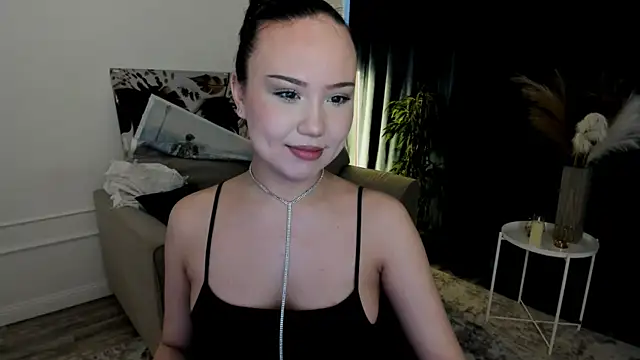 GlowMe online show from 04-05-26, 11:39