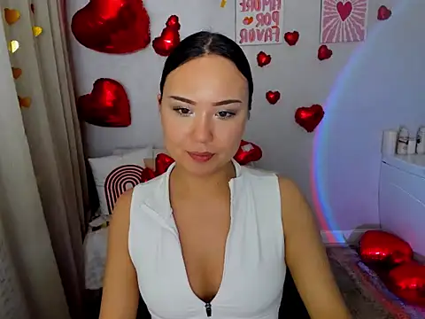 Snapshot of GlowMe chatting on 02-01-26, 07:28 GlowMe online show from 02-01-26, 07:28