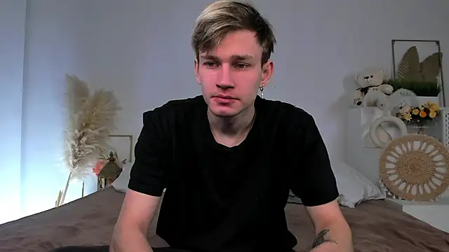 Volan Starts online show from 02-21-26, 04:14