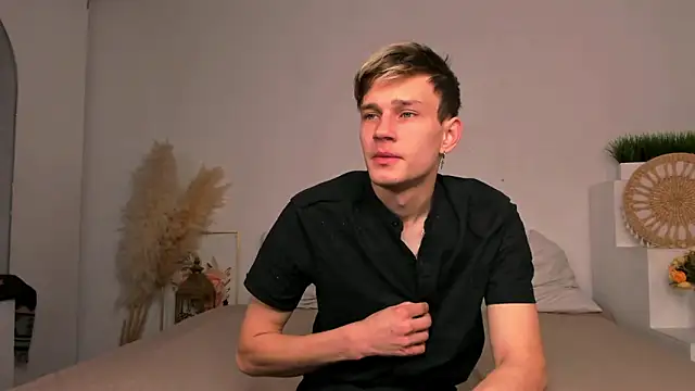 Volan Starts online show from 02-06-26, 04:08