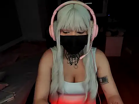 Lucyiy  online show from 06-16-26, 03:28
