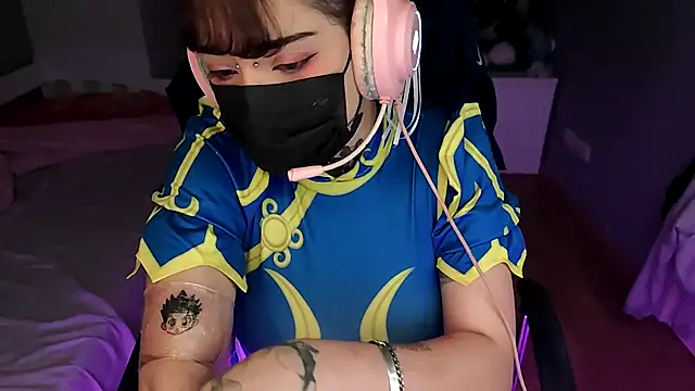 Lucyiy  online show from 07-05-26, 04:19