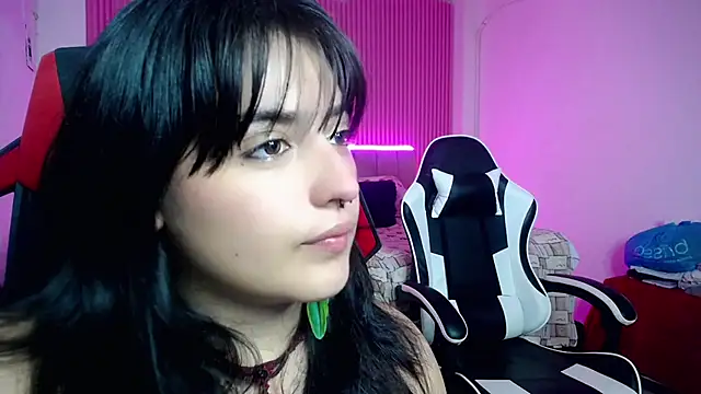 Snapshot of sonic_jess07 chatting on 07-05-26, 01:43 sonic jess07 online show from 07-05-26, 01:43