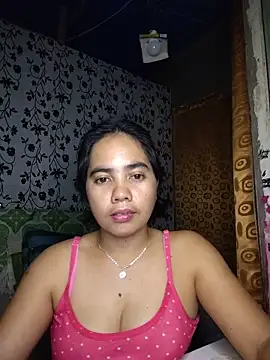 Snapshot of LoveSammantha24xxx chatting on 06-02-26, 12:32 LoveSammantha24xxx online show from 06-02-26, 12:32