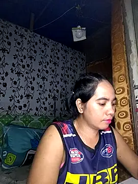 LoveSammantha24xxx online show from 05-13-26, 04:30