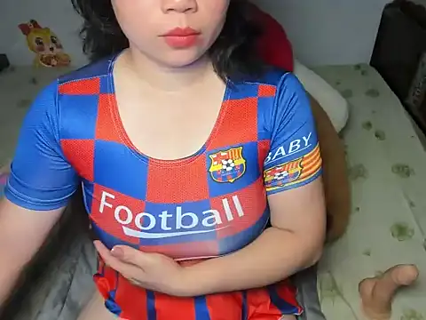 Tinaly18 online show from 06-19-26, 12:11