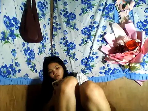 PinaySkinnyJust18 online show from 05-23-26, 02:10