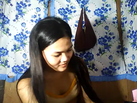 PinaySkinnyJust18 online show from 05-09-26, 12:30