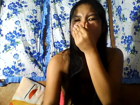 Snapshot of PinaySkinnyJust18 chatting on 07-01-26, 10:54 PinaySkinnyJust18 online show from 07-01-26, 10:54