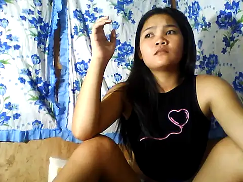 Snapshot of PinaySkinnyJust18 chatting on 06-23-26, 09:46 PinaySkinnyJust18 online show from 06-23-26, 09:46