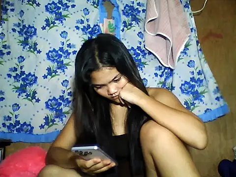 PinaySkinnyJust18 online show from 06-04-26, 10:20