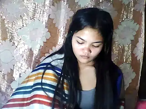 PinaySkinnyJust18 online show from 03-18-26, 09:15