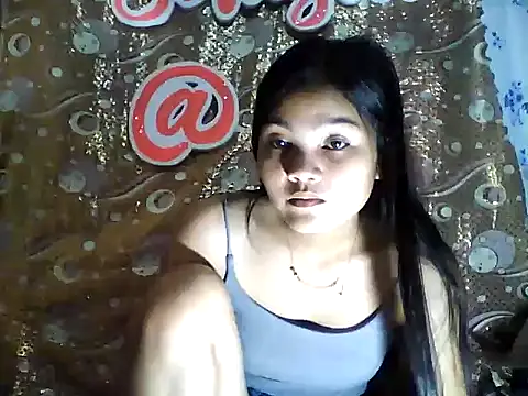 PinaySkinnyJust18 online show from 02-13-26, 10:21