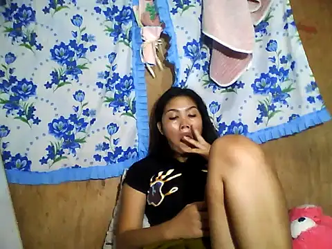 Snapshot of PinaySkinnyJust18 chatting on 06-09-26, 09:54 PinaySkinnyJust18 online show from 06-09-26, 09:54