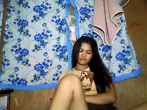 PinaySkinnyJust18 online show from 06-04-26, 10:36
