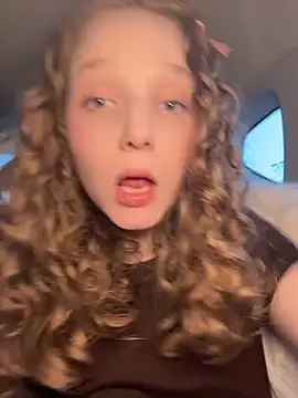 outside rosy online show from 03-17-26, 04:10